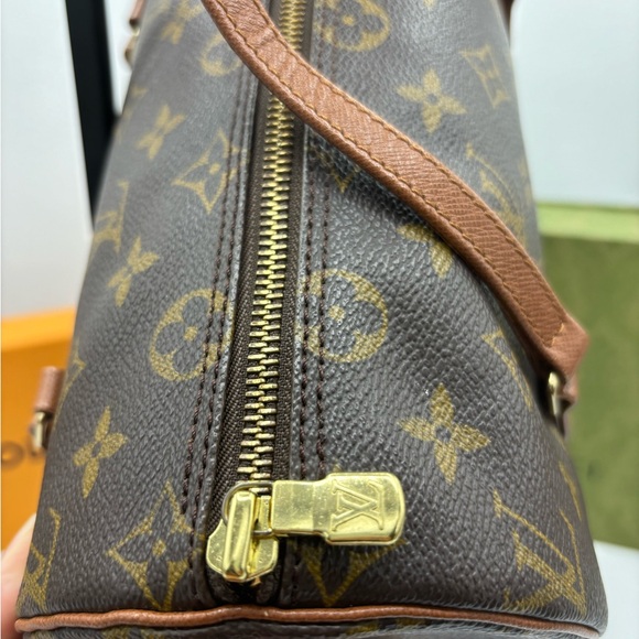 Louis Vuitton Vintage Papillon 26 - Picture 8 of 9